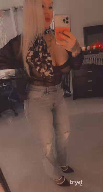 Escort/Massage/S&M Erika James in Anaheim, CA