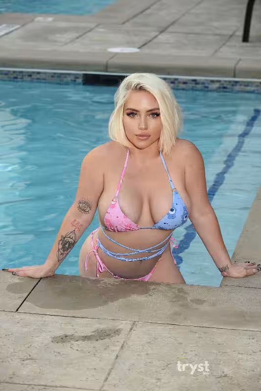 Massage Kenzie in Atlanta, GA