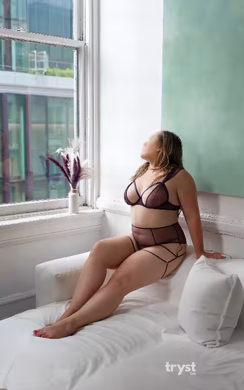 Escort Olivia Adams in Boston, MA