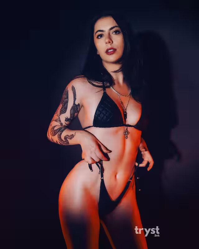 Escort Kendall in Brooklyn, NY