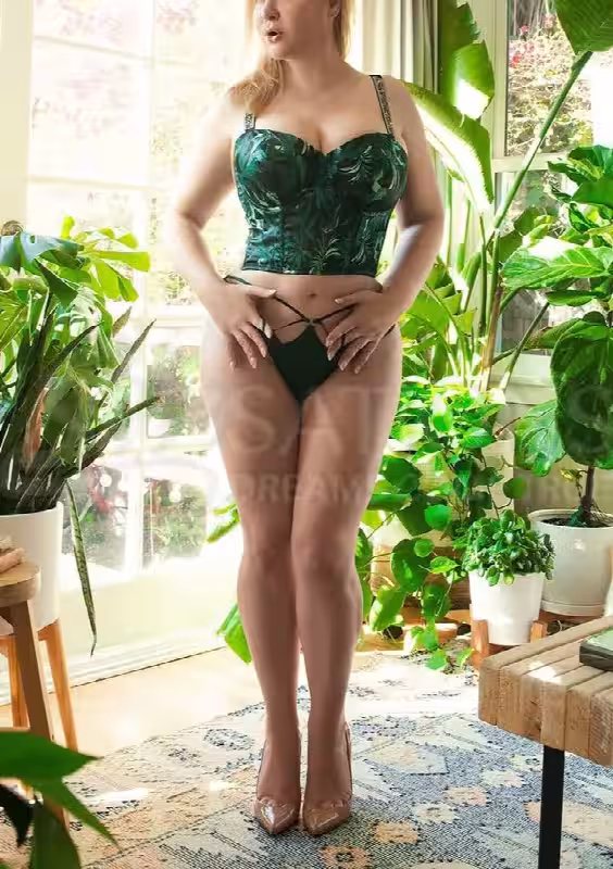 Escort/Massage Carina Dream in Chicago, IL