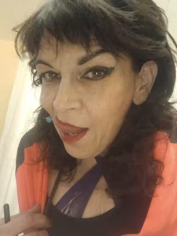 companion/Massage Zena / Z in Chicago, IL