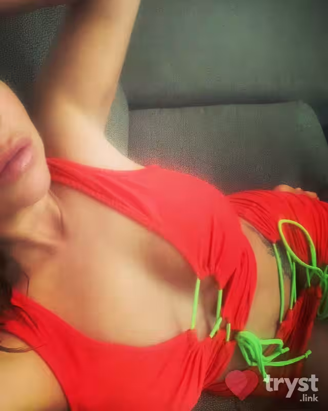 Massage Lana Martinez in Costa Mesa, CA