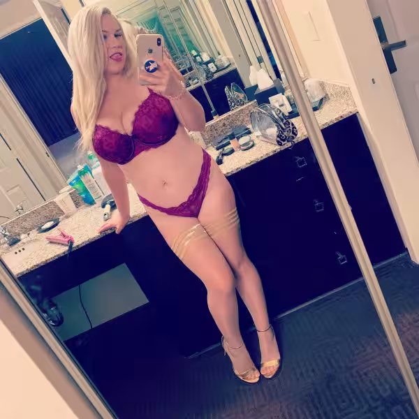 Escort/Massage Alyssa West / Chase in Dallas, TX