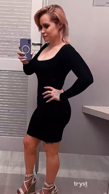 Escort/Massage/S&M Orianna Grey in Dallas, TX