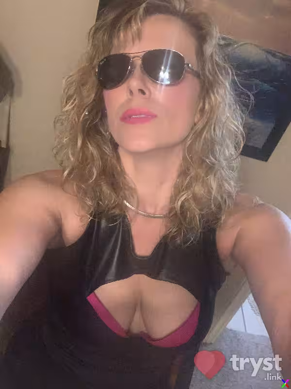 Escort/Massage Victoria Venus in Dallas, TX