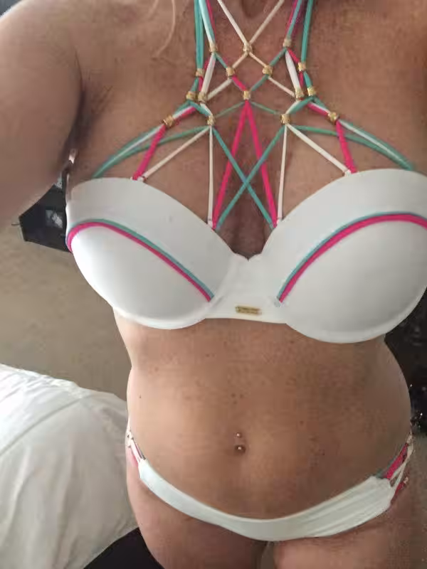 Massage Tessa in Denver, CO