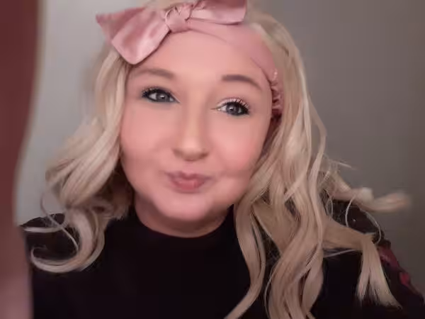 Escort Chloe / Chloeblue83 in Edison, NJ