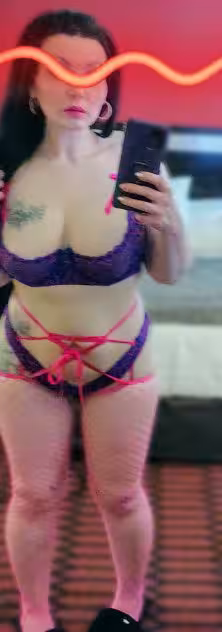 Escort Tara in Harrisburg, PA