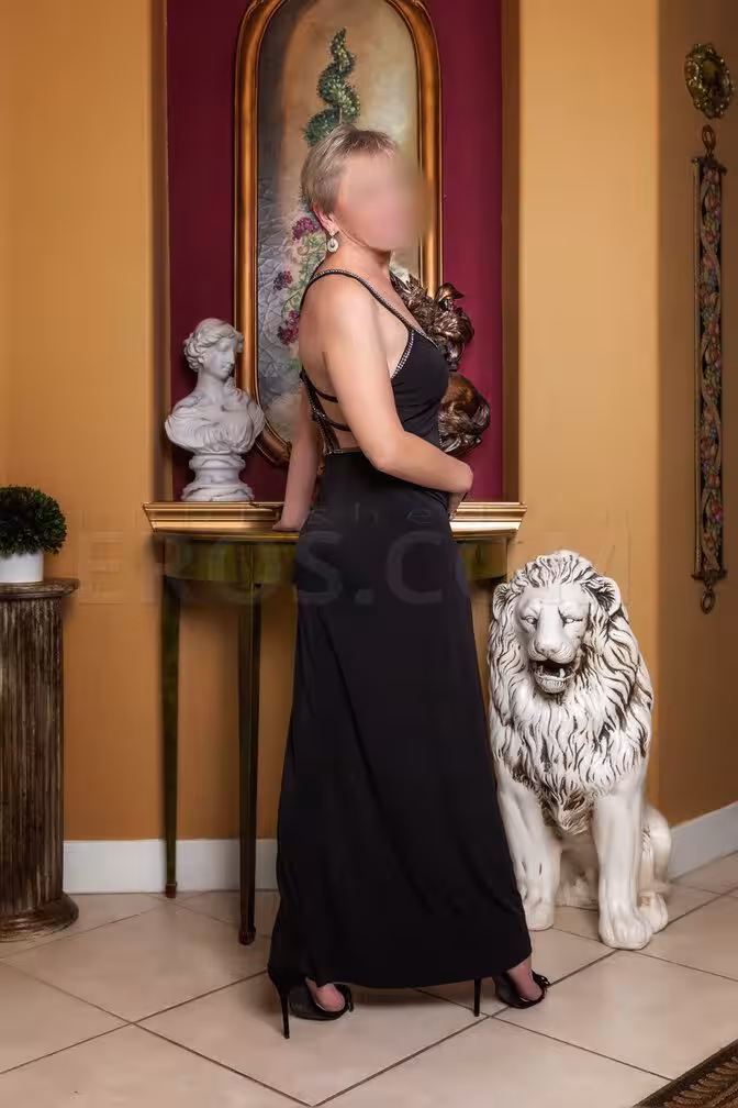 Escort Mariah Sweet in Houston, TX
