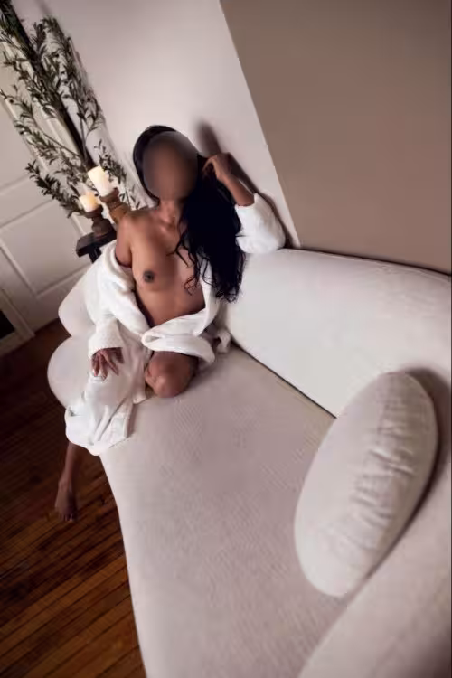 Escort/Massage/S&M Aish in Houston, TX