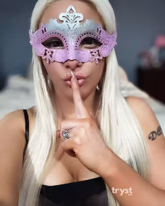 Escort Bree / Kelli / Crystal in Louisville, KY