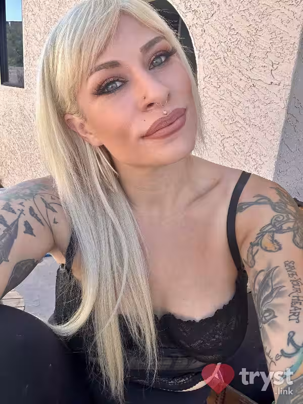 Escort Chloe Harlowe in Mesa, AZ