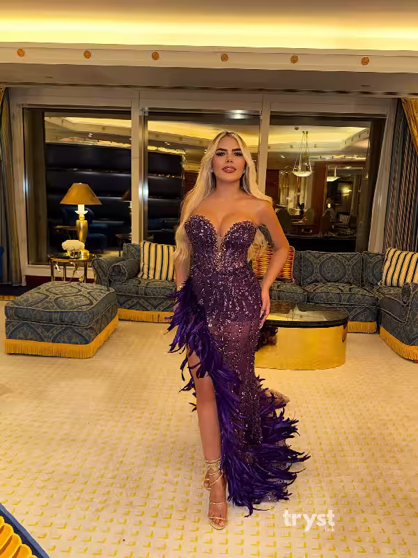 Escort Natasha Capri in Miami, FL