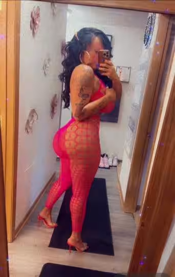 Escort Jasmine in Minneapolis, MN