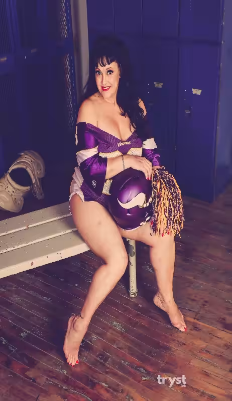 Escort/Massage Betty in Minneapolis, MN