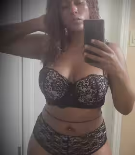 Escort/Massage/S&M Carmen in Minneapolis, MN