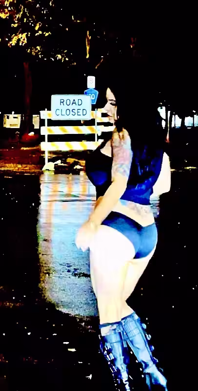 Escort/Massage/S&M Molly in Minneapolis, MN