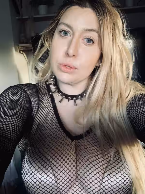 Escort Mona Capone / Bianca Bliss in Minneapolis, MN