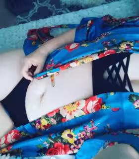 Escort Violet in National City, CA