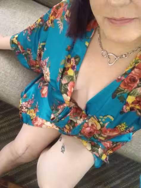 Escort Violet in National City, CA