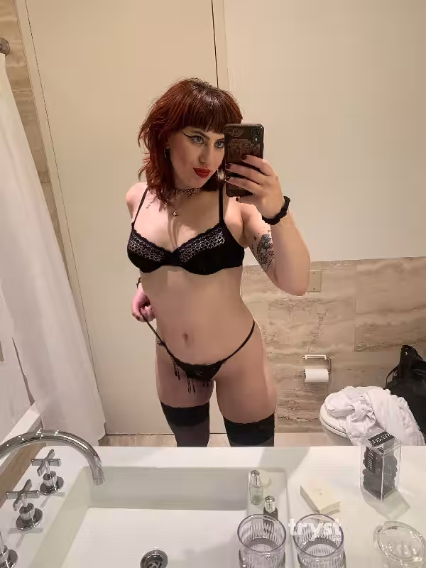 Escort Desi Sultana / Despina Sultana in New York City - Manhattan, NY