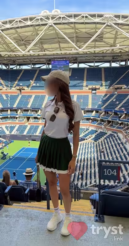 Escort Emma Laurent / Emma Miller in New York City - Manhattan, NY