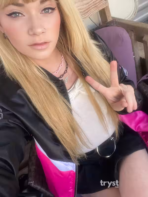 Escort Kara in Pensacola, FL