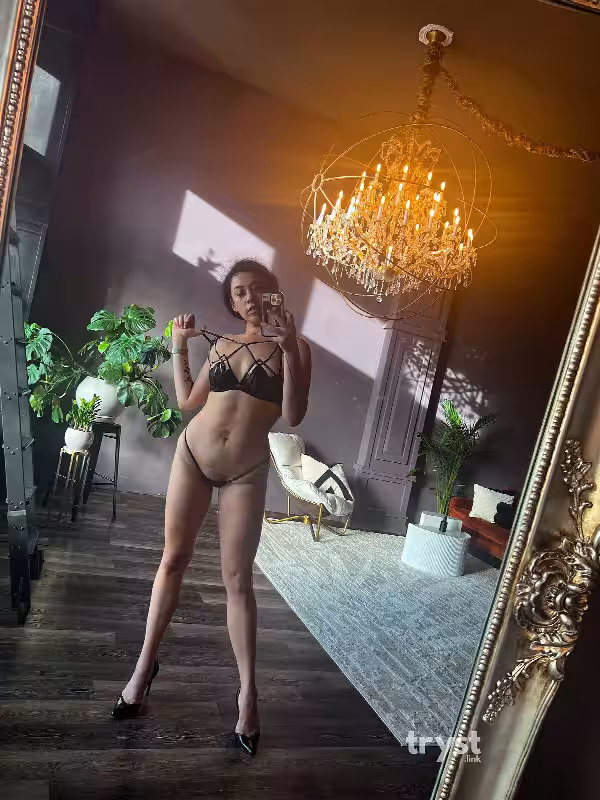 Escort/Massage/S&M Maxienne Robey in Philadelphia, PA