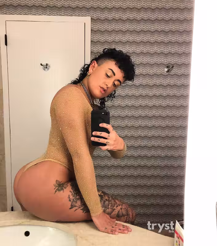 Escort/Massage/S&M Devorah Reine in San Francisco, CA