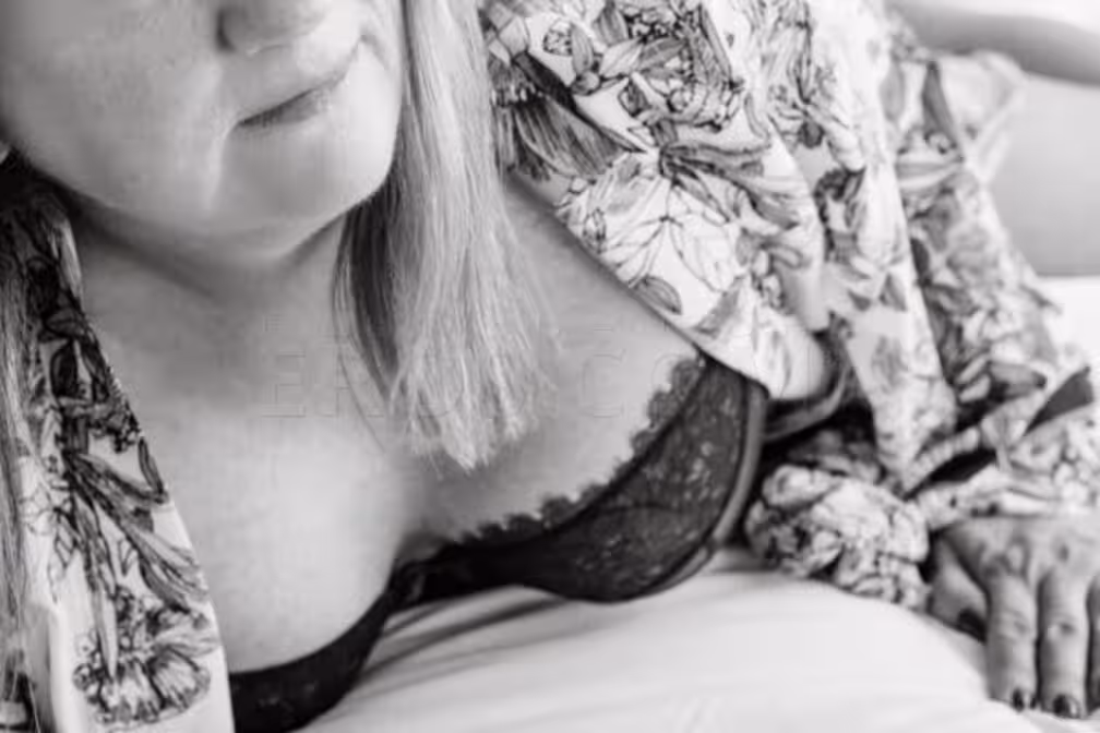 Escort Lauren Goode in Naperville, IL