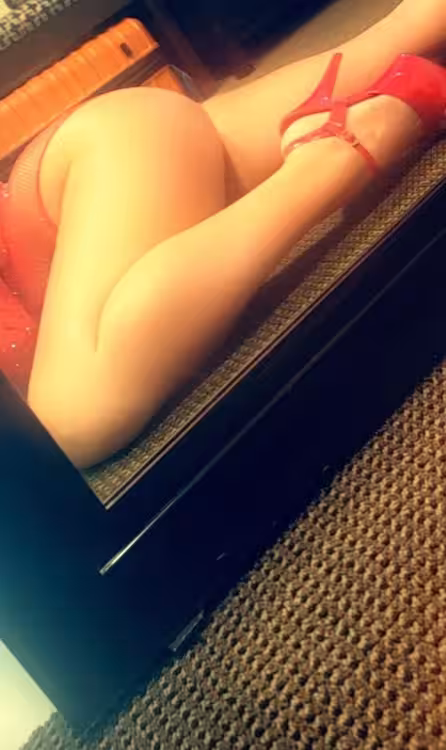 Escort UTR Rose in Sunnyvale, CA