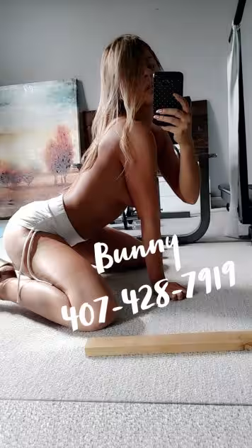 Escort/Massage Bunny / Layla in Tampa, FL