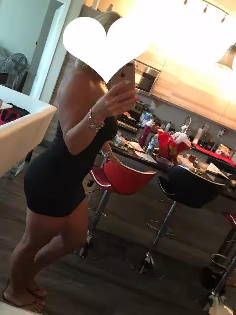 Escort/Massage/S&M Heather / Lesley Cummings in Tampa, FL