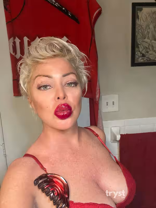 Massage/S&M Angel / Kelley / Davida Kelley in Virginia Beach, VA