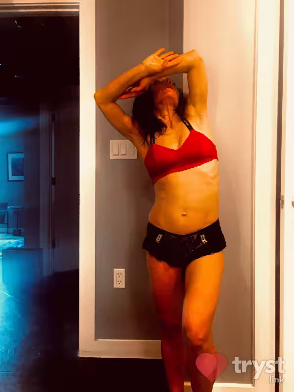 Escort/Massage Olivia / Jasmine in Waltham, MA